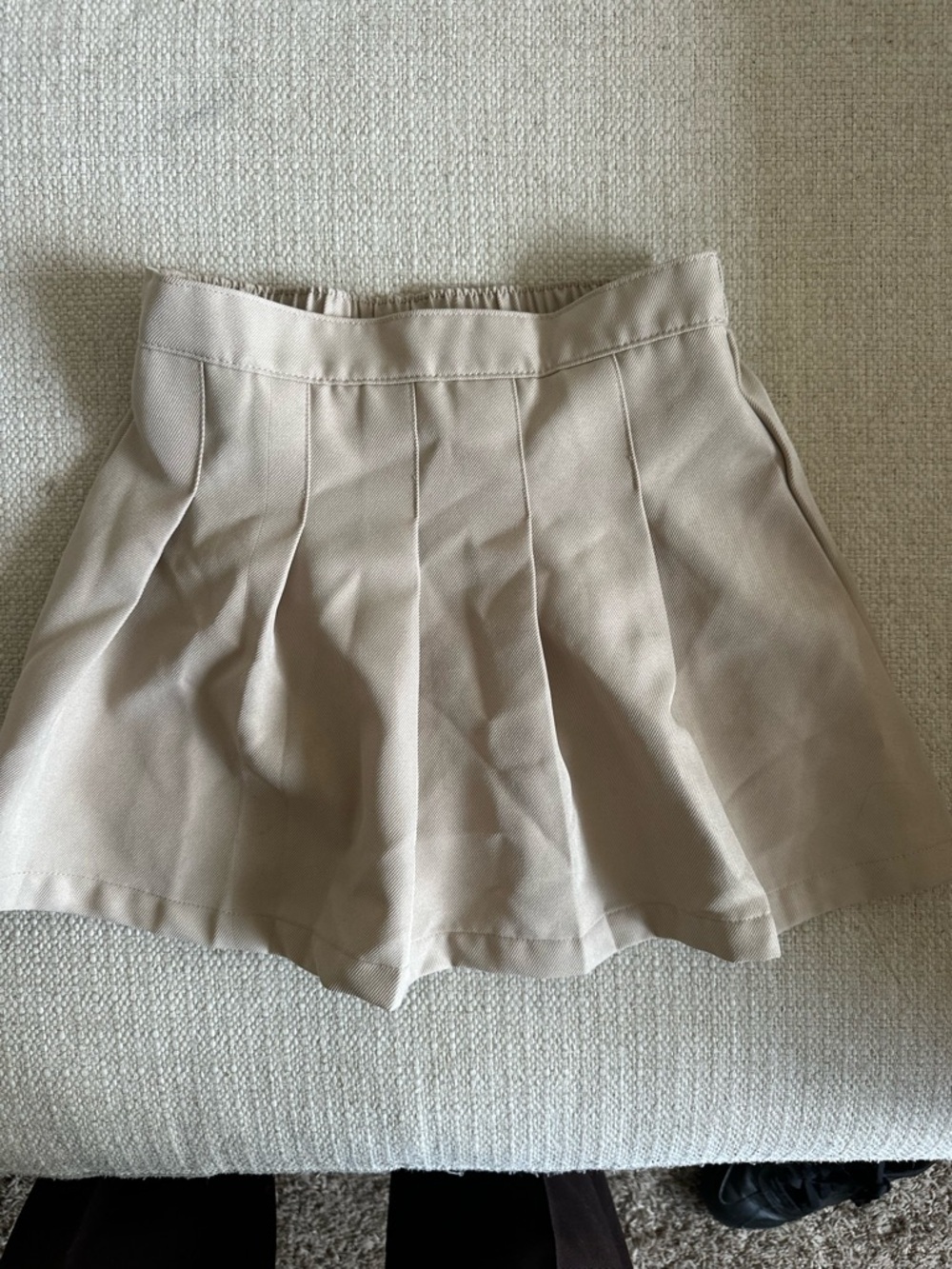 Izod Neutral Beige Elastic Waist Skirt